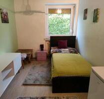 2 Einzelzimmer in meinem Reihenhaus in Achim zu vermieten