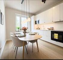 Traumhafte 3 Zimmerwohnung inkl.Balkon und Großzügigen Räumen - München Schwabing-Freimann