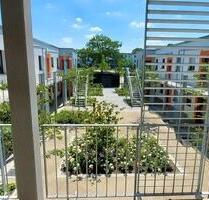 Bei VIVAWEST die Sonnenstrahlen auf dem eigenen Balkon genießen. - Bochum Werne