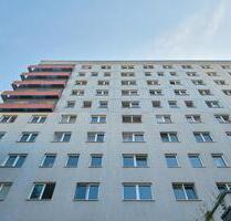 Komfort trifft Design: Wohnung mit Balkon und offener Küche ! 