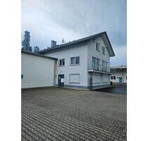 Büro Praxis Kursraum in ruhiger Lage zu vermieten – 180 m² - Gückingen