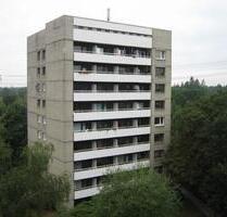 2,5-Zimmer-Wohnung mit Balkon - 696,00 EUR Kaltmiete, ca.  61,00 m² in Hamburg (PLZ: 22559) Altona