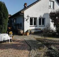 Exklusives Einfamilien-Haus mit Garten und Pool - Oyten