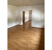 Schöne Wohnung zu Vermieten - 5 Zimmer - FürthenOpsen - Hamm (Sieg)