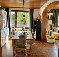 Zentral gelegene 5-Zimmer-Wohnung im Kernort Bovenden