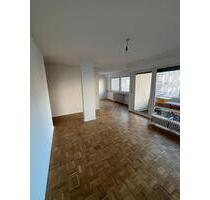 Helle und modernisierte 2,5-Zimmer-Wohnung mit Terrasse - Wuppertal Sedansberg