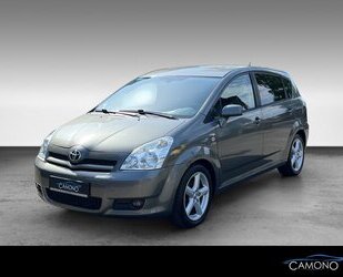 Toyota Corolla Verso 2.2 7 Sitze Klima Navi Tempo Motor ! Gebrauchtwagen