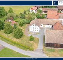 Charmantes Bauernhaus mit vielfältigen Nutzungsmöglichkeiten - Furth im Wald / Degelberg
