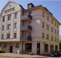 Geräumige 2-Zimmer-Eigentumswohnung mit Balkon im Grünen in Leipzig Kleinzschocher