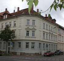 geeignet für 2er-WG - 2,5-Zi-DG-Whg - Laminat, Badewanne - Leipzig Bundesweit - Sachsen - Leipzig - Leipzig, Stadt -