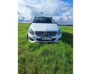 Mercedes-Benz B 180 Gebrauchtwagen