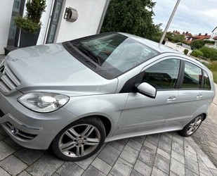 Mercedes-Benz B 180 Gebrauchtwagen
