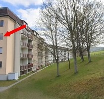 Helle Zwei-Zimmer-Balkonwohnung mit Waldblick, großem Garten und Parkhaus - Jena