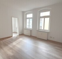 WG-Wohnung mit 4-Zimmern, 2.OG mit 2 Bädern und 2 Küchen in Gera - Jena