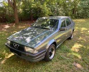 Alfa Romeo 75 Gebrauchtwagen