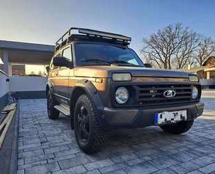 Lada Taiga Gebrauchtwagen
