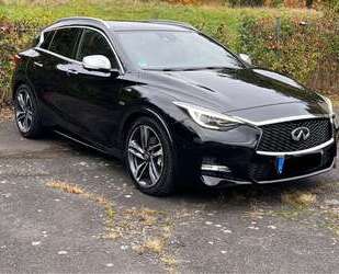 INFINITI Q30 Gebrauchtwagen