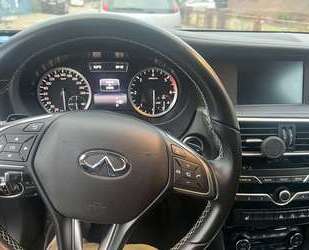 INFINITI Q30 Gebrauchtwagen