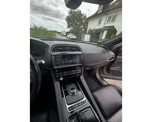 Jaguar F-Pace Gebrauchtwagen