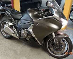 Honda VFR 1200 Gebrauchtwagen