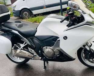 Honda VFR 1200 Gebrauchtwagen