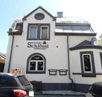 Moderne Gastronomiefläche in Toplage – Voll ausgestattet mit großzügigem Gastgarten und Außenbar - Freilassing