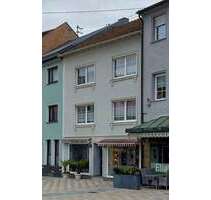 Haus zum Kaufen in Püttlingen 220.000,00 € 135.86 m²