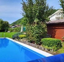 Wassergrundstück mit Pool Teichen Bachlauf und Hütte - Deggingen