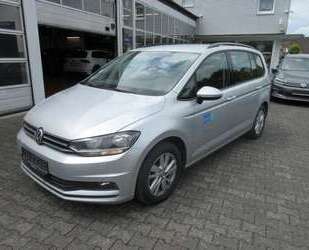 VW Touran Comfortline 2.0 TDI NAVI ALU APS SITZHEIZUN Gebrauchtwagen