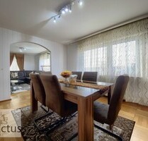 Platz für Ihre Wohnträume! Vielseitiges Haus mit großem Grundstück! - Bad Rappenau / Obergimpern