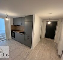 Kernsanierte Wohnung mit Terrasse in Stuttgart-Zuffenhausen - Stuttgart / Zuffenhausen