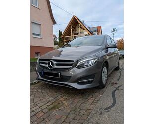 Mercedes-Benz B 180 Gebrauchtwagen