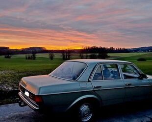 Mercedes-Benz E 230 Gebrauchtwagen