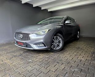 INFINITI Q30 Gebrauchtwagen