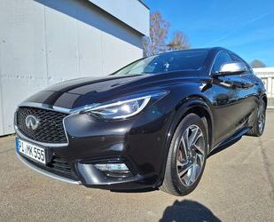 INFINITI Q30 Gebrauchtwagen