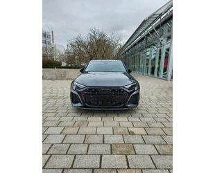 Audi Audi RS3 Limo RS-AGA 280 km/h HuD B&O Panorama Gar Gebrauchtwagen