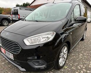 Ford Tourneo Courier Gebrauchtwagen