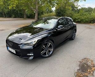 INFINITI Q30 Gebrauchtwagen