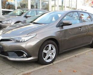 Toyota Auris Gebrauchtwagen