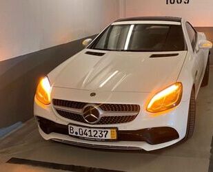 Mercedes-Benz SLC 300 Gebrauchtwagen