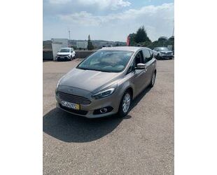 Ford S-Max Gebrauchtwagen