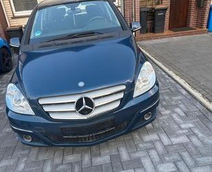 Mercedes-Benz B 180 Gebrauchtwagen