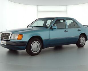 Mercedes-Benz E 230 Gebrauchtwagen