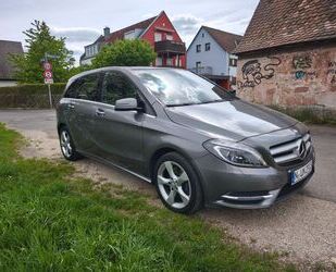 Mercedes-Benz B 220 Gebrauchtwagen