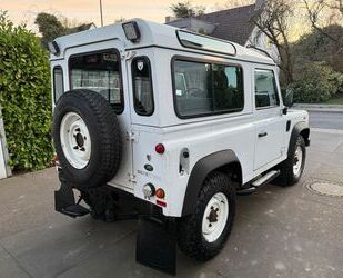 Land Rover Defender Gebrauchtwagen