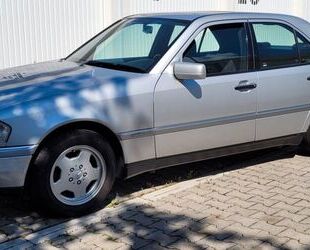Mercedes-Benz C 180 Gebrauchtwagen