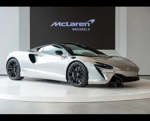 McLaren Artura Gebrauchtwagen