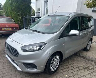 Ford Tourneo Courier Gebrauchtwagen