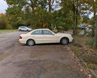 Mercedes-Benz E 230 Gebrauchtwagen