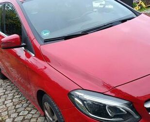 Mercedes-Benz B 180 Gebrauchtwagen